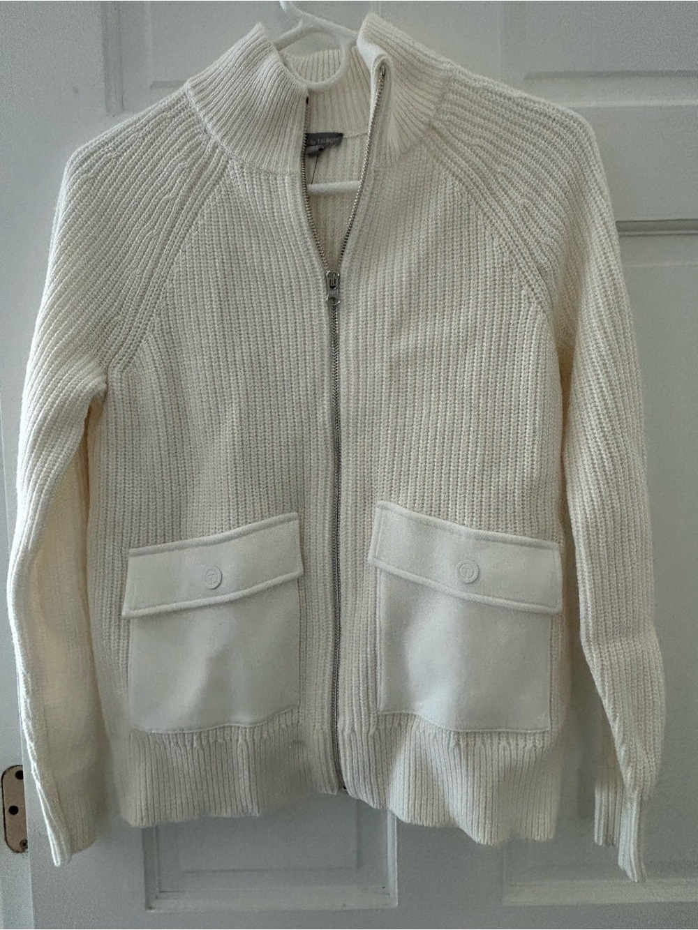 Talbots Cream Zip-Front Knit Jacket with Pocket Flaps